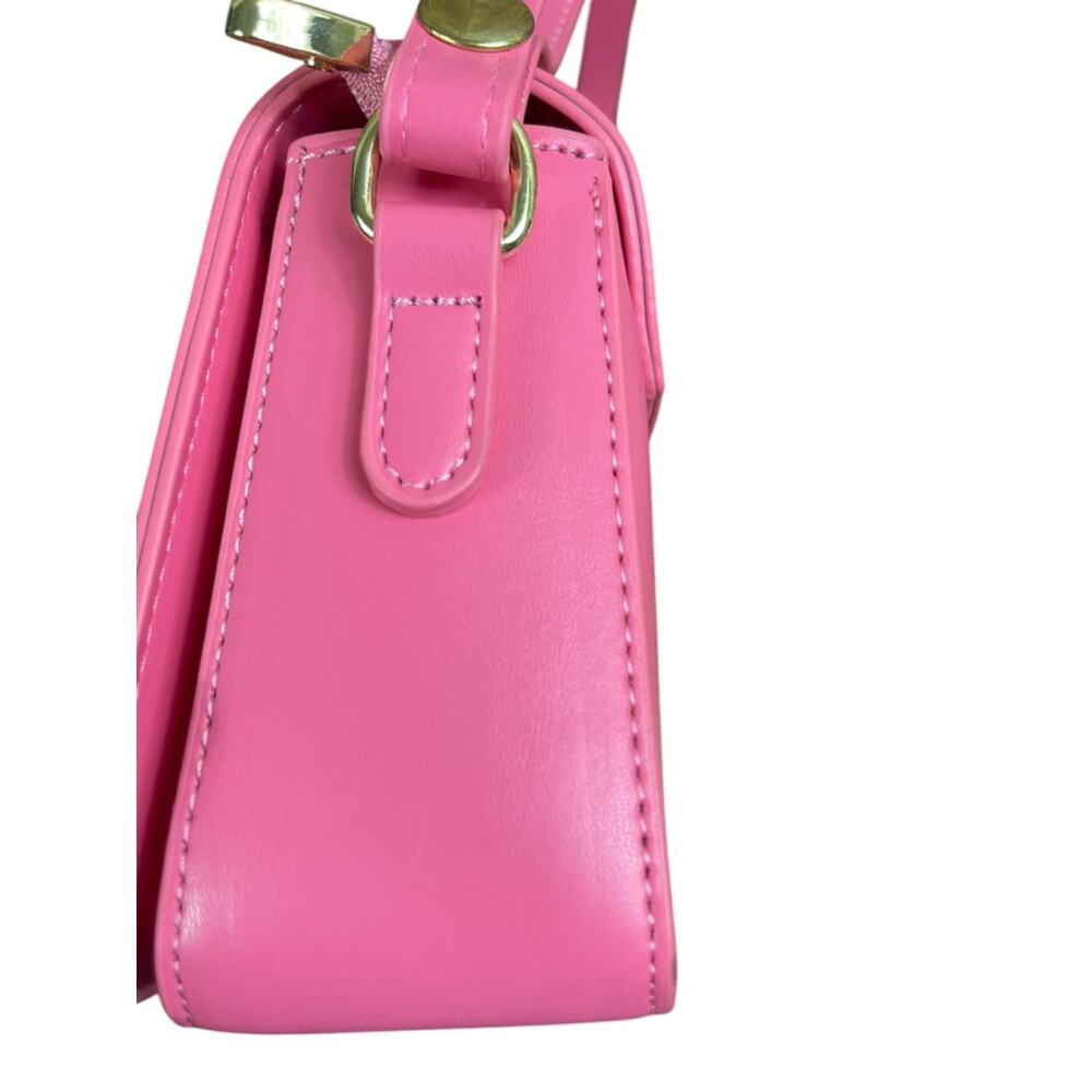 Designer Pink V Logo Shoulder Crossbody Bag - Picture 14 of 15